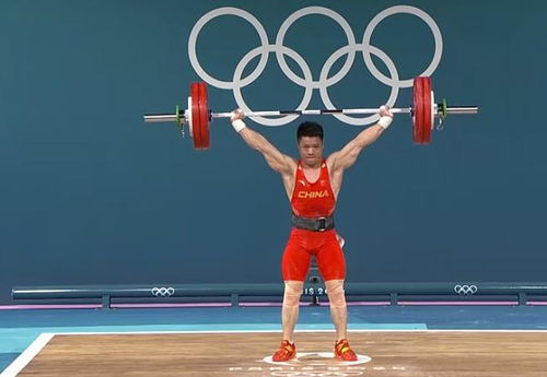 143kg！李发彬打破奥运抓举纪录